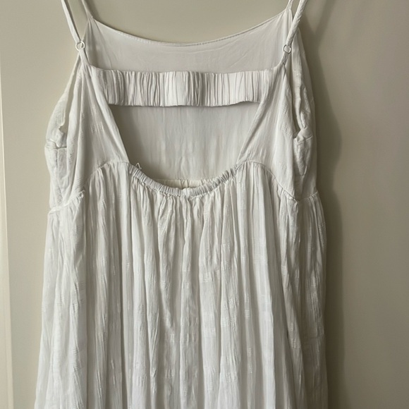 Sunday in Brooklyn White Midi Dress - Picture 8 of 9